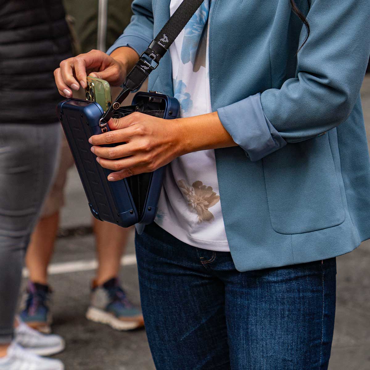 Why the ALEON Aluminum Crossbody Is the Upgrade Your Everyday Carry Deserves