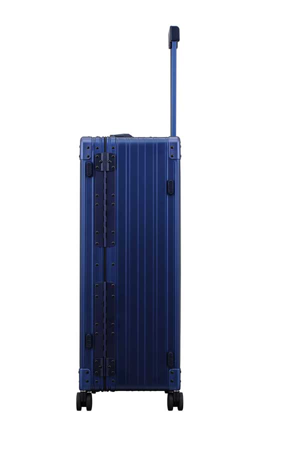 30-inch-in-size-luggage-in-blue-spinner-trunk-style-with-grament-bag-3028|||30-inch-hardshell-luggage-in-blue-with-spinner-wheels-trunk-style-and-grament-bag-checked|30-Inch-suitcase-harside-in-blue-made-with-aluminum