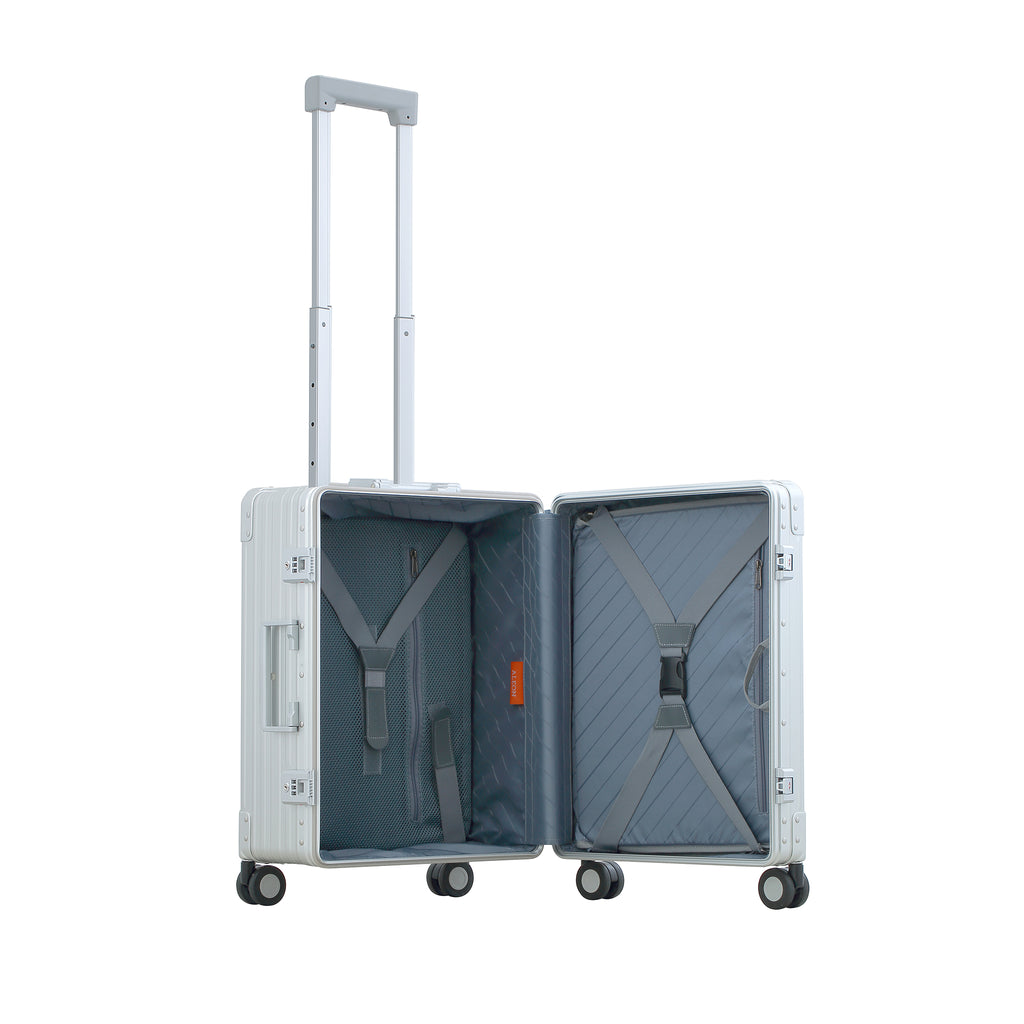 21" Carry-On with Shirt & Pant Packer