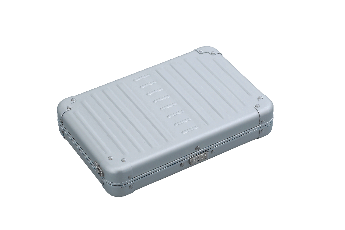 |Aleon large platinum silver crossbody bag featuring interior RFID-blocking pockets for secure storage. The bag is open, showcasing multiple organized compartments designed to protect personal items such as cards and passports. Aleon logo and tagline 'Timeless by design. Built to last.' are displayed in the top right corner.|Aleon large platinum silver crossbody bag designed with aircraft-grade al