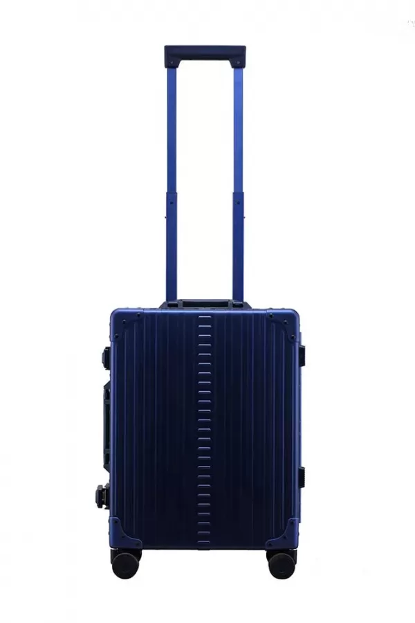 International-carry-on-21-inches-in-blue